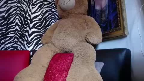 MIA online show from November 26, 5:42 pm