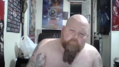 Snapshot of redrumthefool chatting on October 17, 3:10 am The fool online show from October 17, 3:10 am