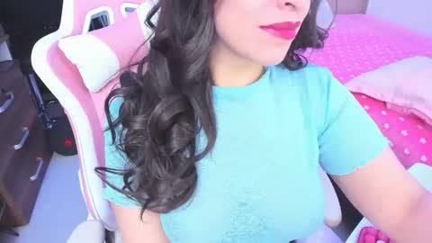 redski77 online show from November 21, 7:28 am