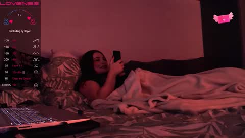 Snapshot of redyari chatting on September 13, 11:18 pm Red online show from September 13, 11:18 pm