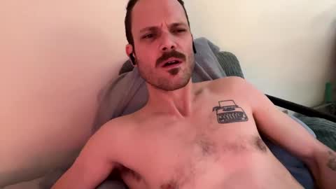 Reed Thomas online show from February 8, 3:52 am