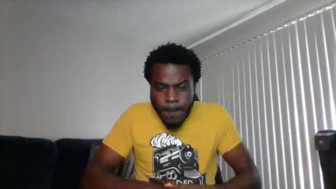 reekanddes online show from November 17, 4:42 pm