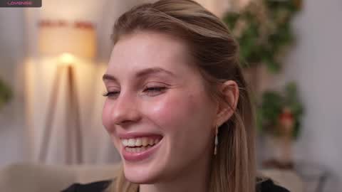 JessyinCherri yang online show from February 9, 1:14 pm