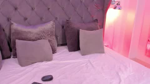 Regina  online show from February 22, 10:08 am