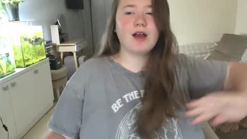 Ann OF - remirann21 online show from November 2, 5:18 am