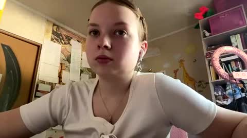 Annabel online show from June 10, 8:35 am