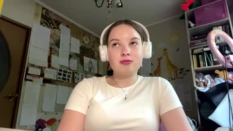 Annabel online show from June 5, 11:26 am