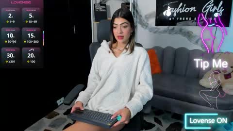 Renata online show from December 19, 12:44 pm