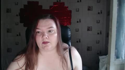 renataoia online show from September 16, 3:37 pm