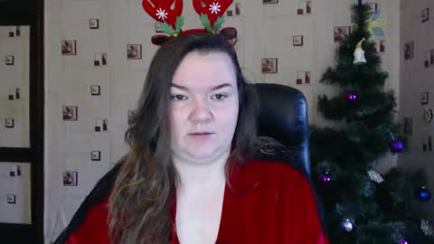 renataoia online show from January 1, 6:26 am