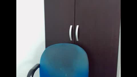 Rene online show from November 14, 12:24 am