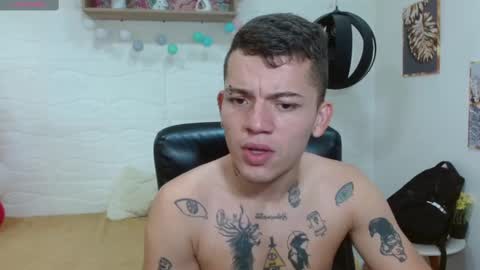 R E N E  online show from March 10, 12:38 pm