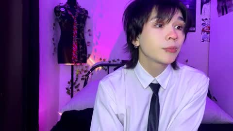 Snapshot of rennuts chatting on February 3, 2:34 pm rennuts online show from February 3, 2:34 pm