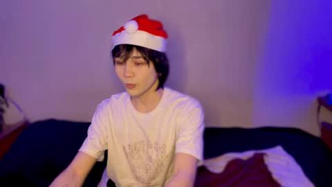 Snapshot of rennuts chatting on December 18, 3:00 pm rennuts online show from December 18, 3:00 pm