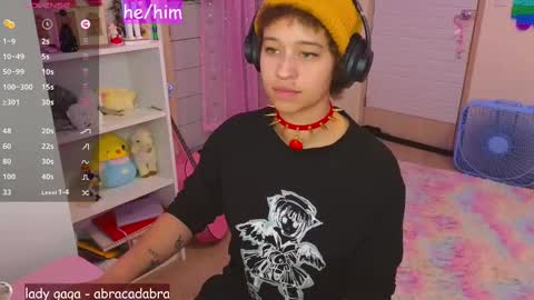 REN online show from March 12, 5:57 am