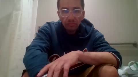 renvillejohn2 online show from November 2, 6:24 am