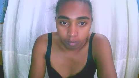 Rephaleta online show from November 17, 6:49 am