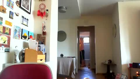 Residentofthecity online show from October 5, 6:37 pm