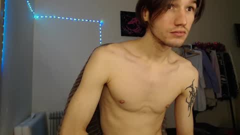 Snapshot of rexxx_erection chatting on December 17, 10:43 pm Eugene online show from December 17, 10:43 pm