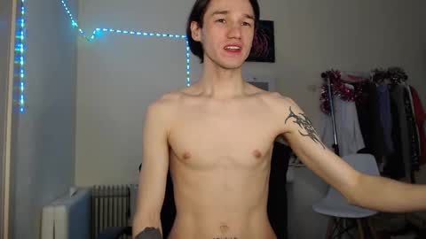 Snapshot of rexxx_erection chatting on January 10, 7:46 am Eugene online show from January 10, 7:46 am