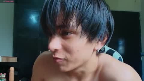 cristopher online show from July 28, 4:39 pm