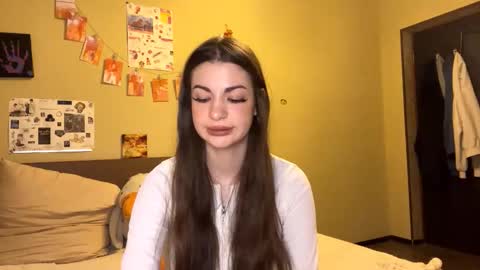 Anna online show from December 17, 1:40 pm