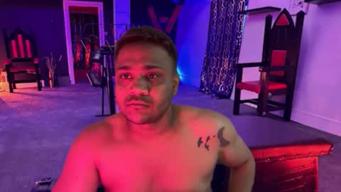 Snapshot of rhythmhates chatting on December 15, 4:14 pm Rhythm Hates online show from December 15, 4:14 pm