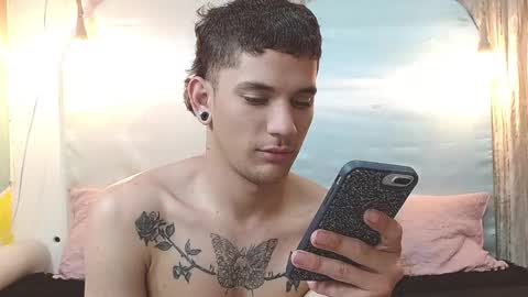 rich and kitty  online show from December 17, 4:30 am