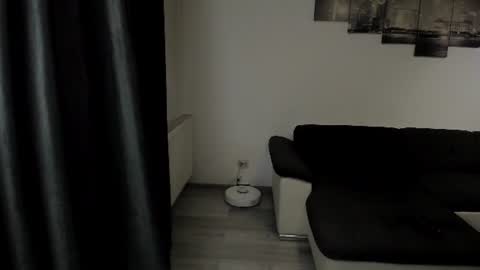 RichardDarell online show from June 23, 4:53 am