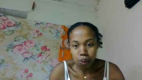 richimelaa online show from June 11, 7:06 am