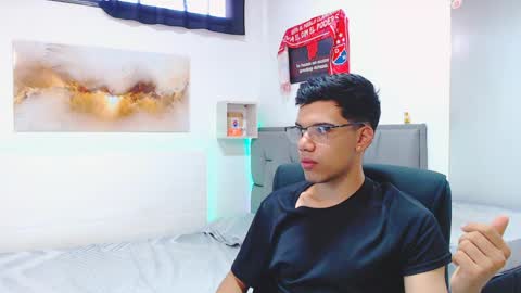 Ricki online show from April 1, 4:37 pm