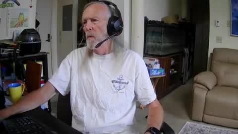 rickl56 online show from August 1, 8:32 pm
