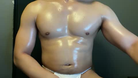 Snapshot of rickman5508542 chatting on March 7, 10:56 am R online show from March 7, 10:56 am