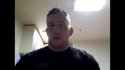 Snapshot of ricky200109 chatting on October 23, 8:27 am ricky200109 online show from October 23, 8:27 am