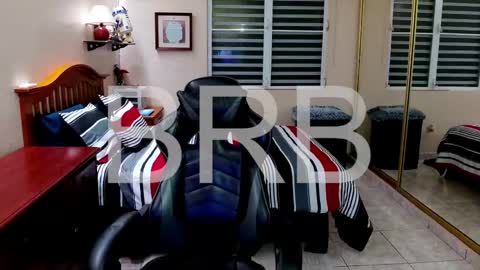 Ricky online show from December 8, 1:30 am