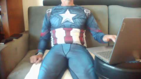 ridemehigh1 online show from October 28, 9:27 pm