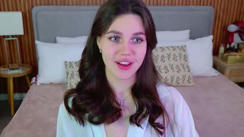 Rihanna online show from November 29, 6:04 pm