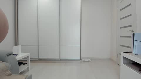 RikkiSinclair online show from October 25, 11:31 am