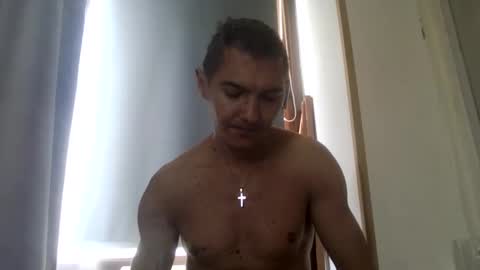 rikychelu90 online show from May 12, 1:53 pm