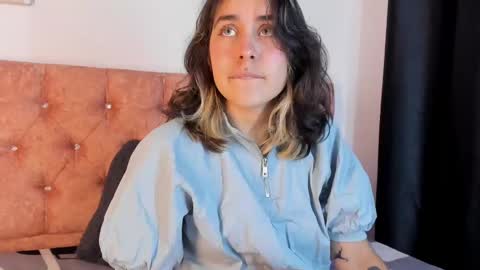 Riley online show from March 4, 9:00 pm