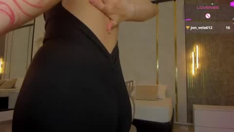Riley Sierra online show from June 9, 1:44 pm
