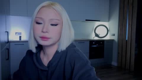 rileymee online show from November 24, 3:16 am