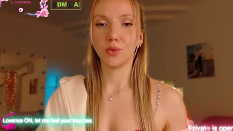 Rina Asty online show from December 21, 7:42 pm