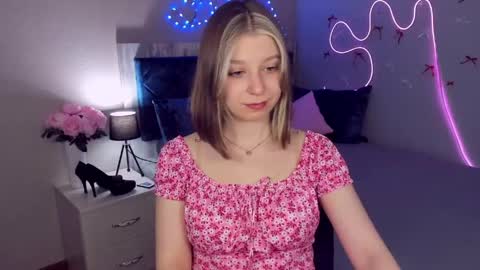 rinacake online show from May 23, 9:49 am