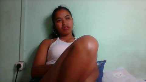 rinah856024 online show from January 15, 7:39 am