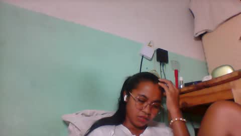 rinah856024 online show from April 30, 5:40 pm