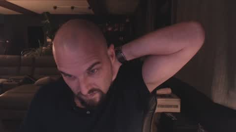 Jack online show from December 1, 4:32 pm