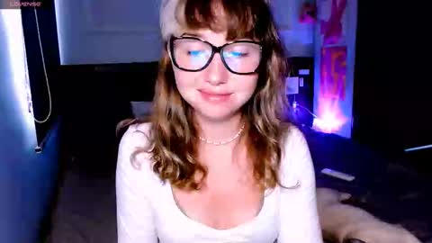 Snapshot of riri_rich chatting on September 20, 4:15 am Rita online show from September 20, 4:15 am