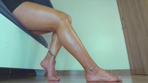 RIRI  online show from February 26, 8:23 pm