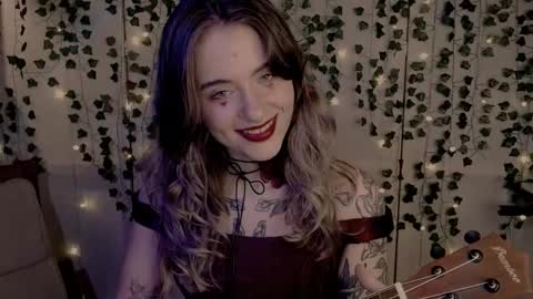 Snapshot of risha_laass chatting on February 14, 8:15 pm risha_laass online show from February 14, 8:15 pm